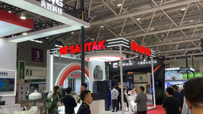 Vertiv Liebert EXS PRO 30KVA 40KVA 60KVA 80KVA 380V UPS Tiga Fase Online Tower UPS untuk Jaringan Pusat Data 13